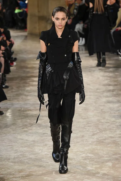 Look 41